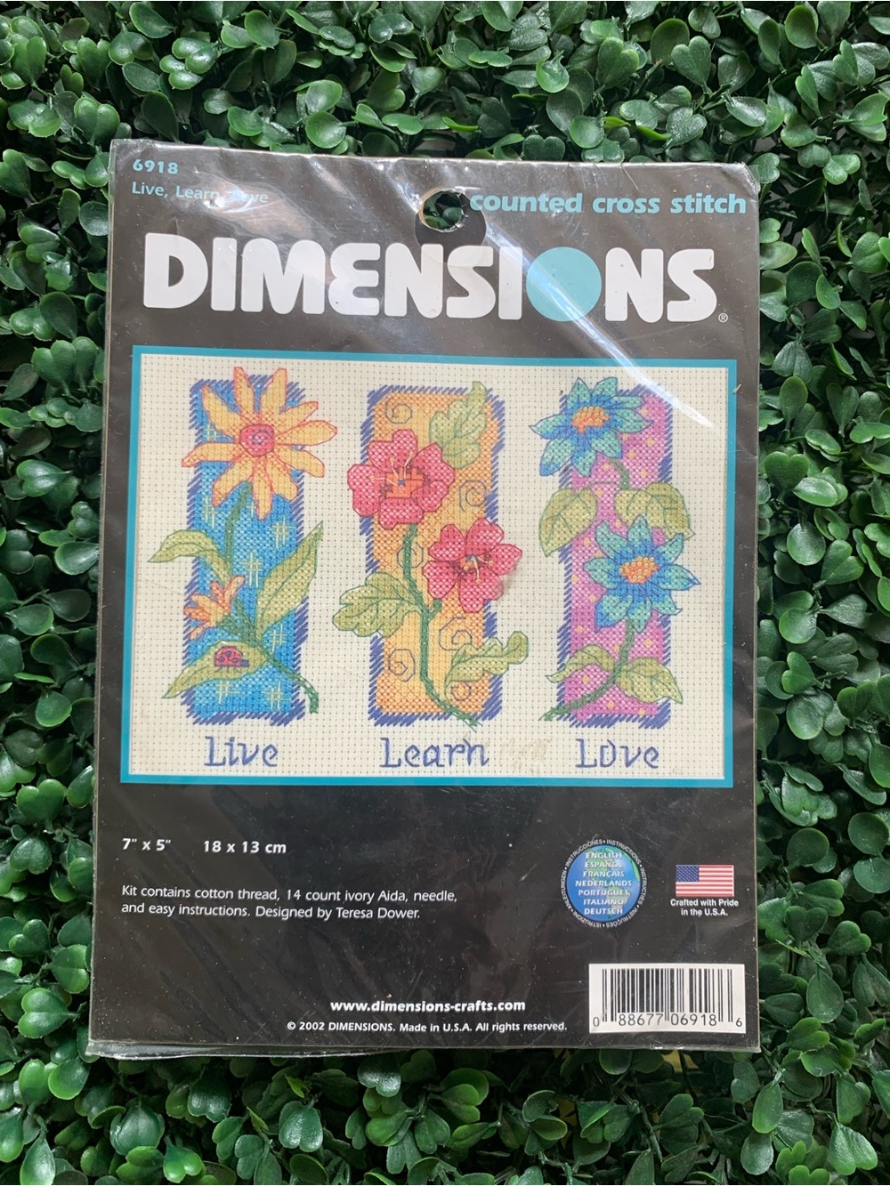 New DIMENSIONS vintage 6918 Live Learn Live cross stitch needlework art kit